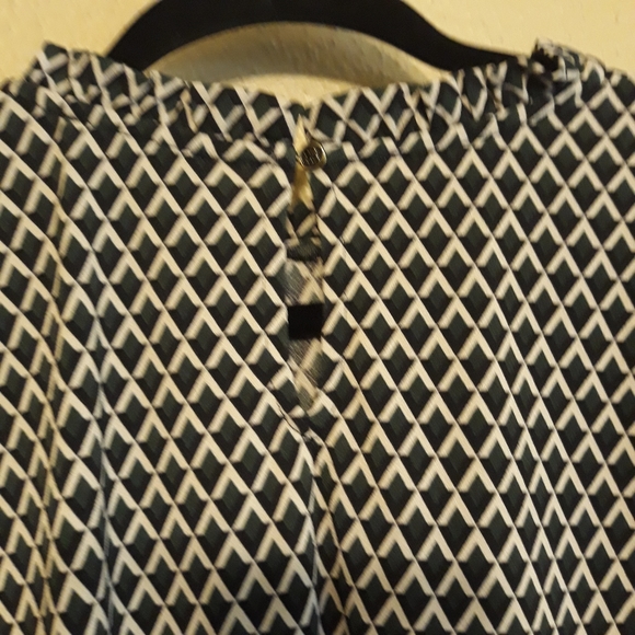 Adriana Papell knit top - Picture 5 of 10